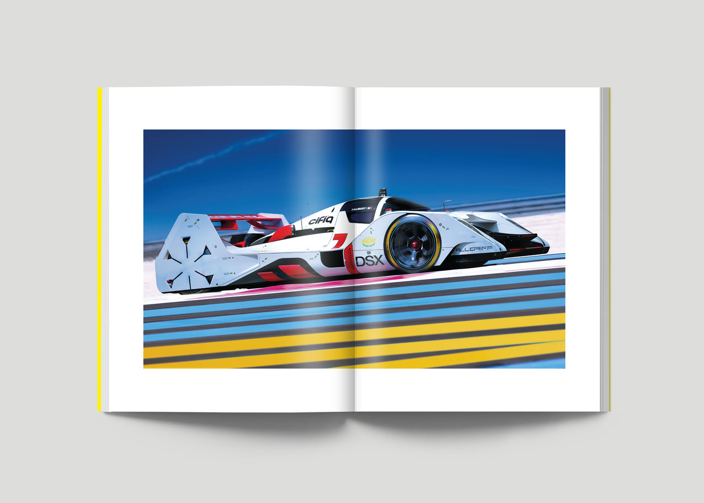 Sixtysix Issue 04